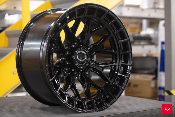 Диски Vossen HFX-1 22x10, Цвет: Gloss Black (8 болтов)